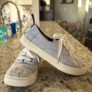 Tom’s boys Gray Canvas Sneakers